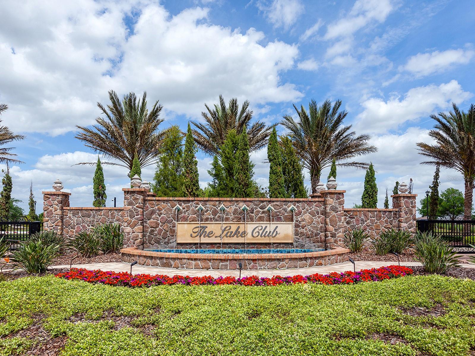 8242 PAVIA WAY, Lakewood Ranch, FL 34202