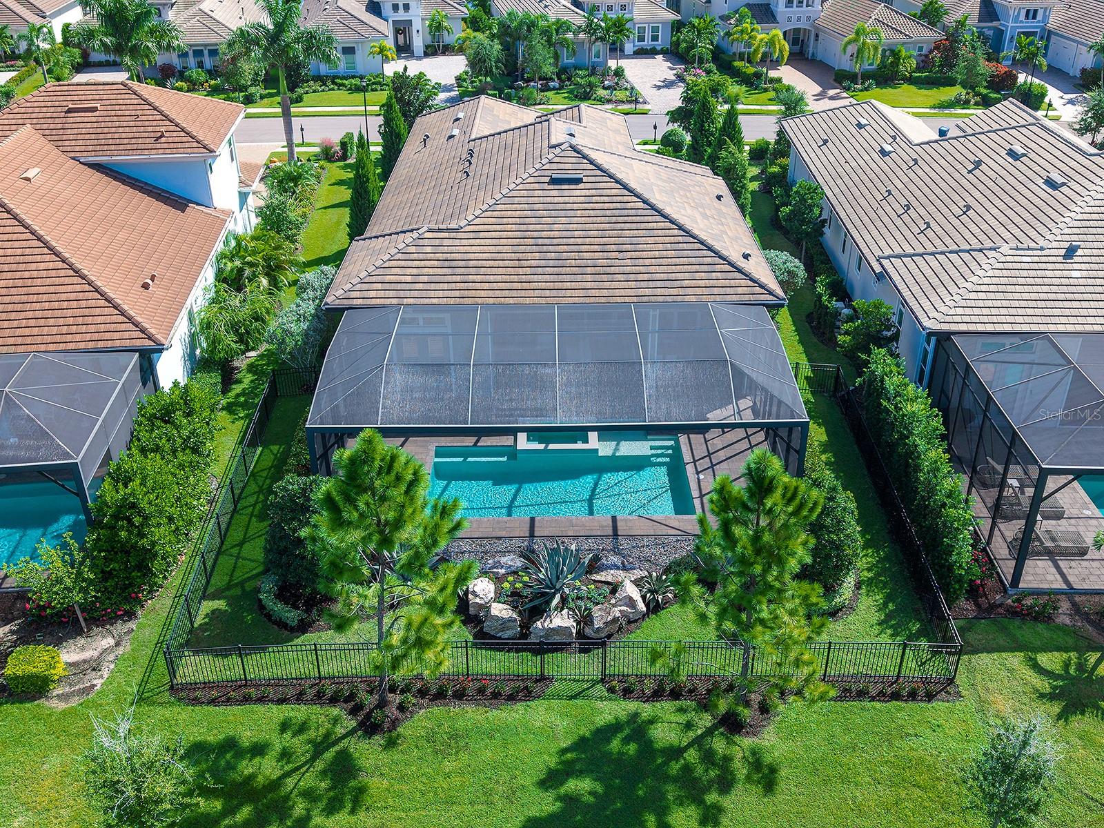 8242 PAVIA WAY, Lakewood Ranch, FL 34202
