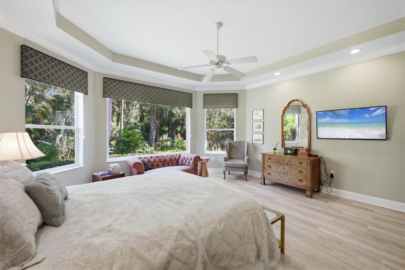 8147 ABINGDON COURT, University Park, FL 34201