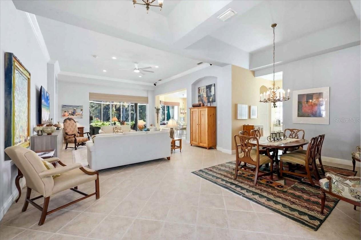 8147 ABINGDON COURT, University Park, FL 34201
