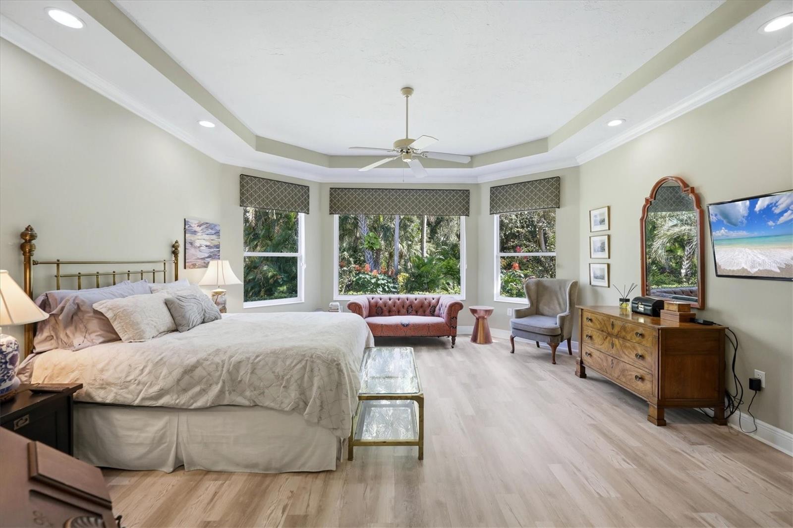 8147 ABINGDON COURT, University Park, FL 34201