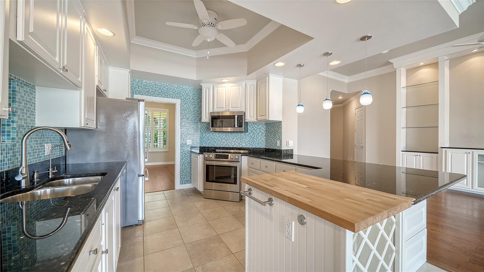 5924 MARIPOSA LANE, Sarasota, FL 34238