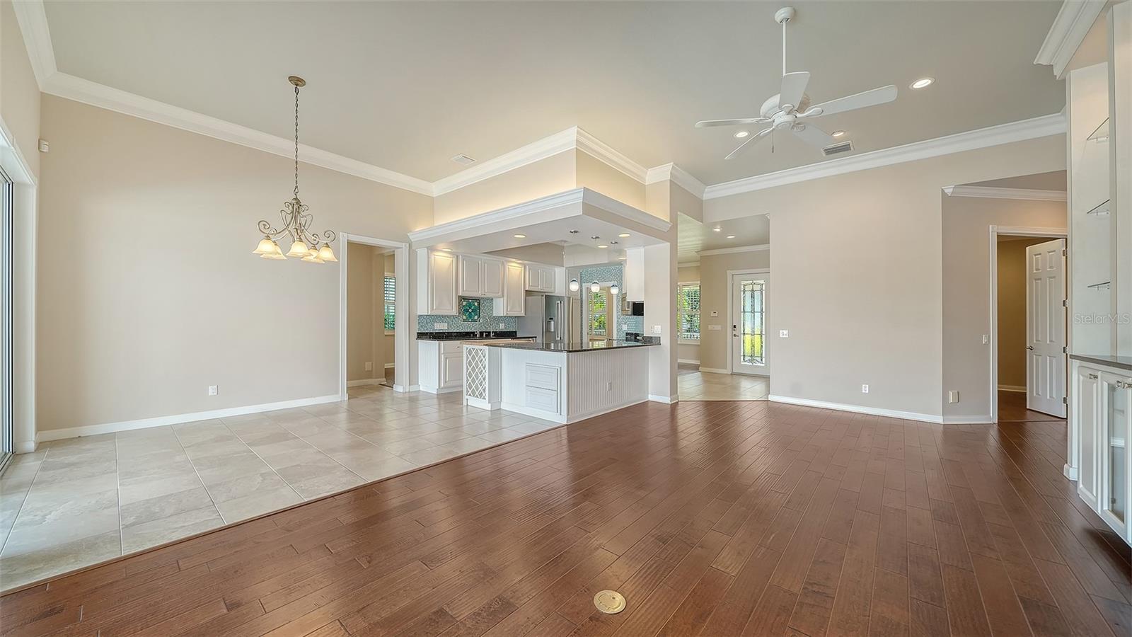5924 MARIPOSA LANE, Sarasota, FL 34238