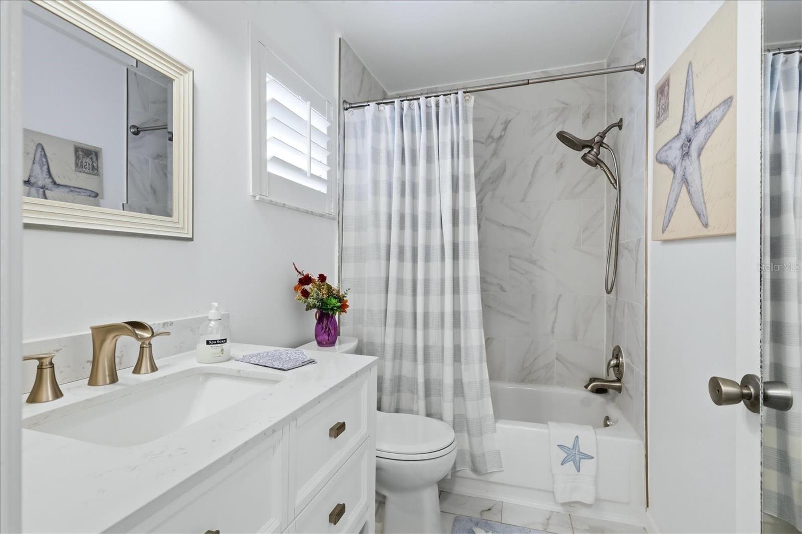 3978 OVERLOOK BEND TERRACE, #25, Sarasota, FL 34232