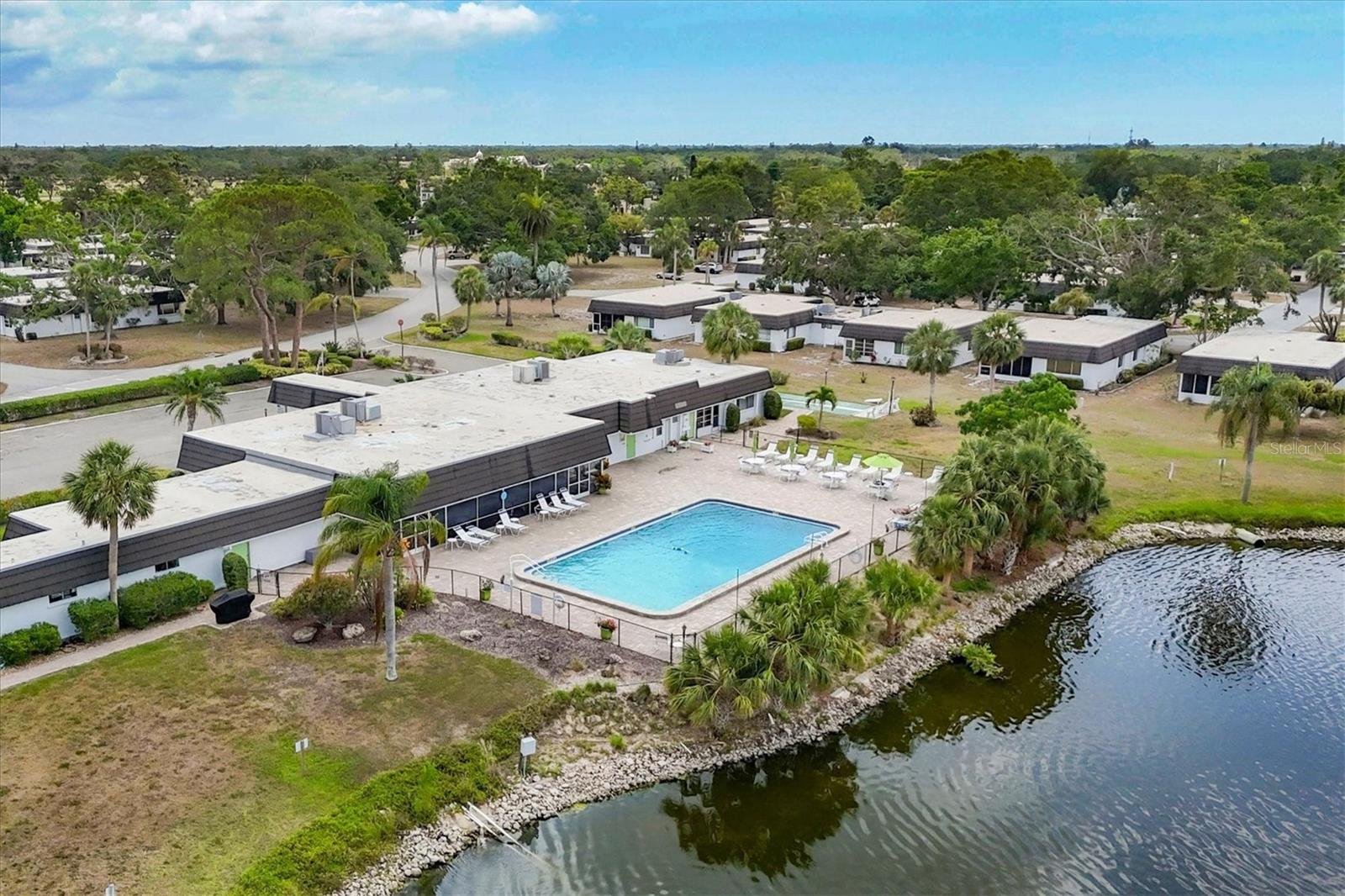 3978 OVERLOOK BEND TERRACE, #25, Sarasota, FL 34232