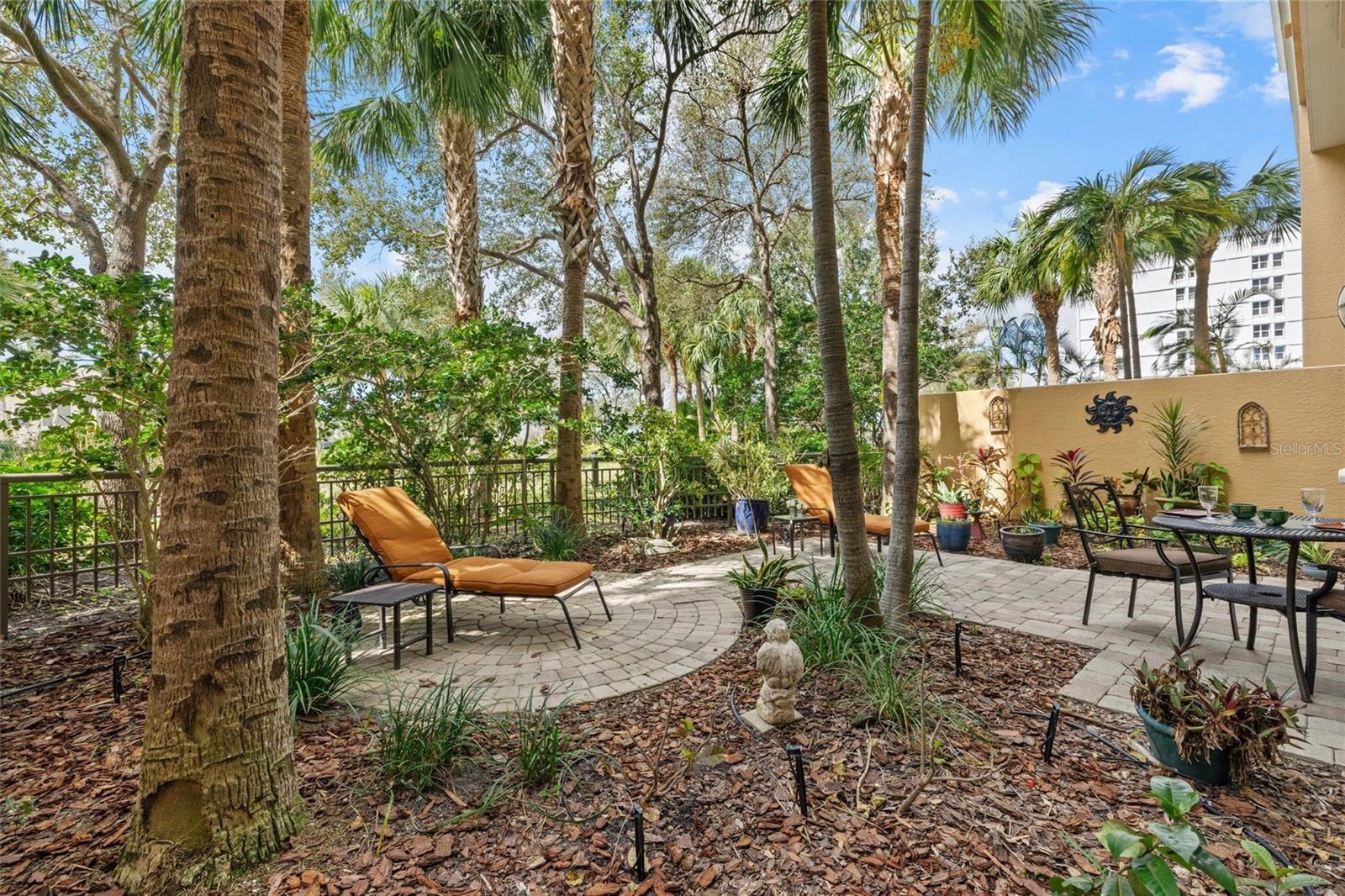 800 N TAMIAMI TRAIL, #103, Sarasota, FL 34236