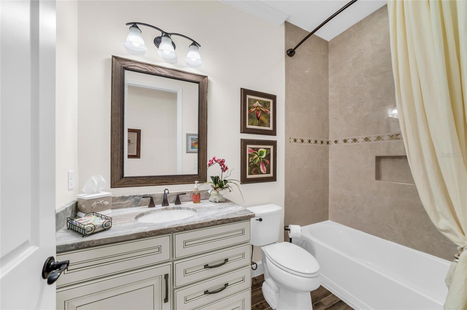 280 SAINT LUCIA DRIVE, #202, Bradenton, FL 34209