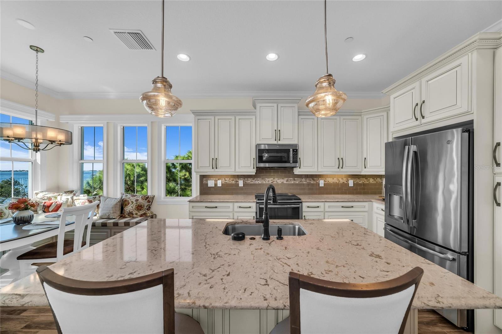 280 SAINT LUCIA DRIVE, #202, Bradenton, FL 34209