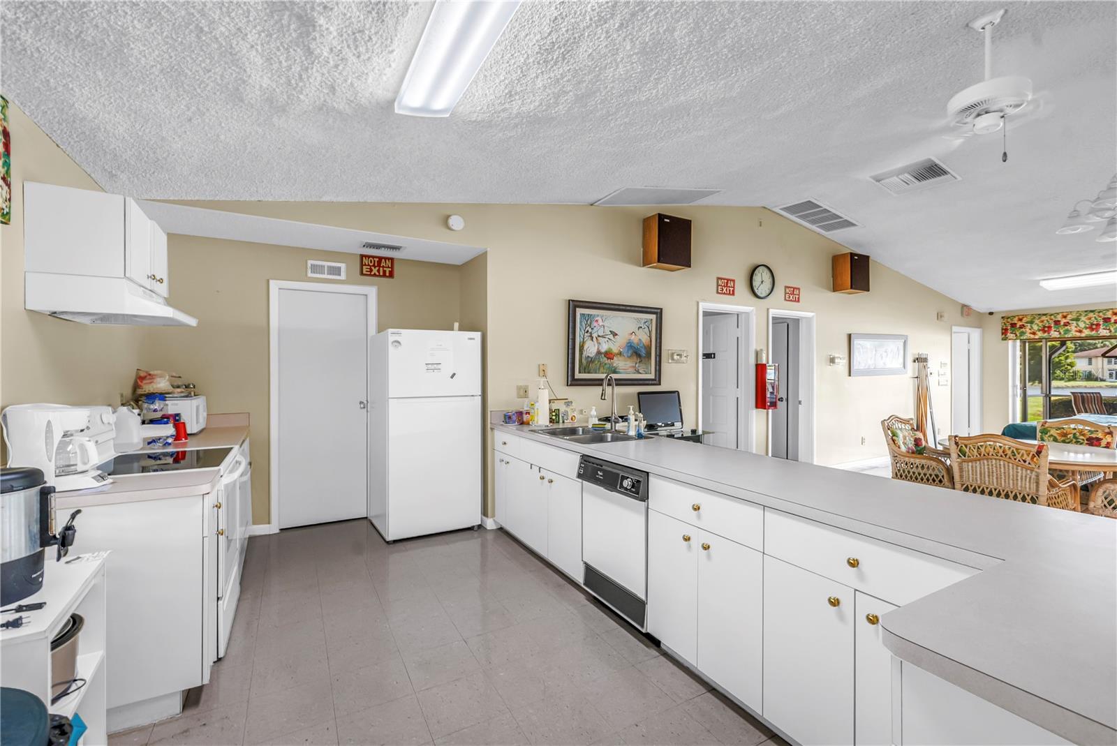 Clubhouse Kitchen