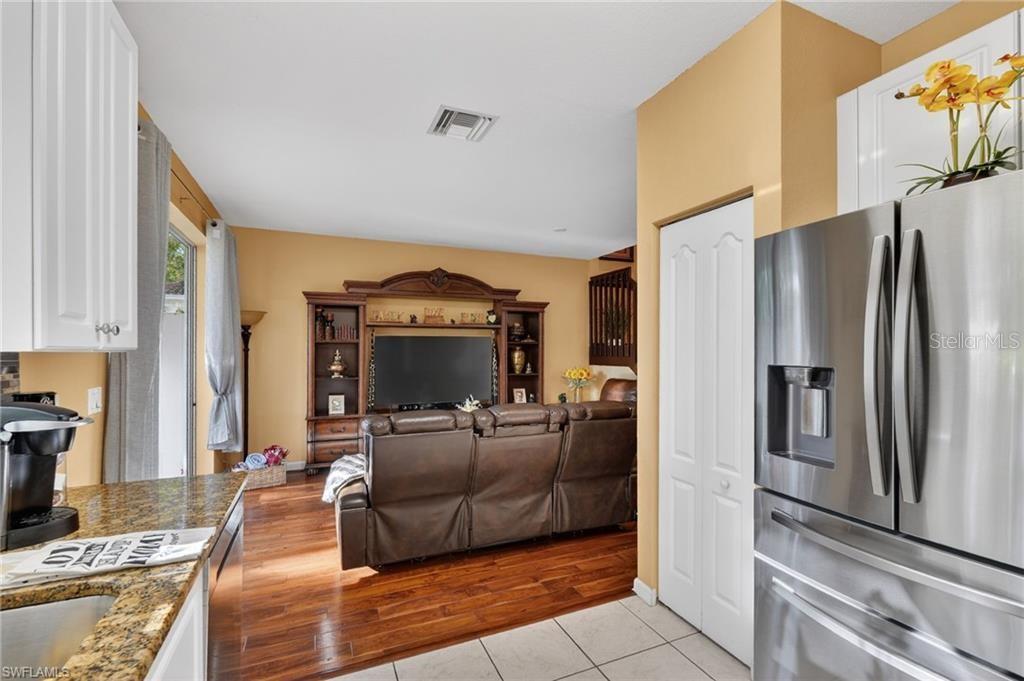 7005 ROMANA WAY, #1701, Naples, FL 34119