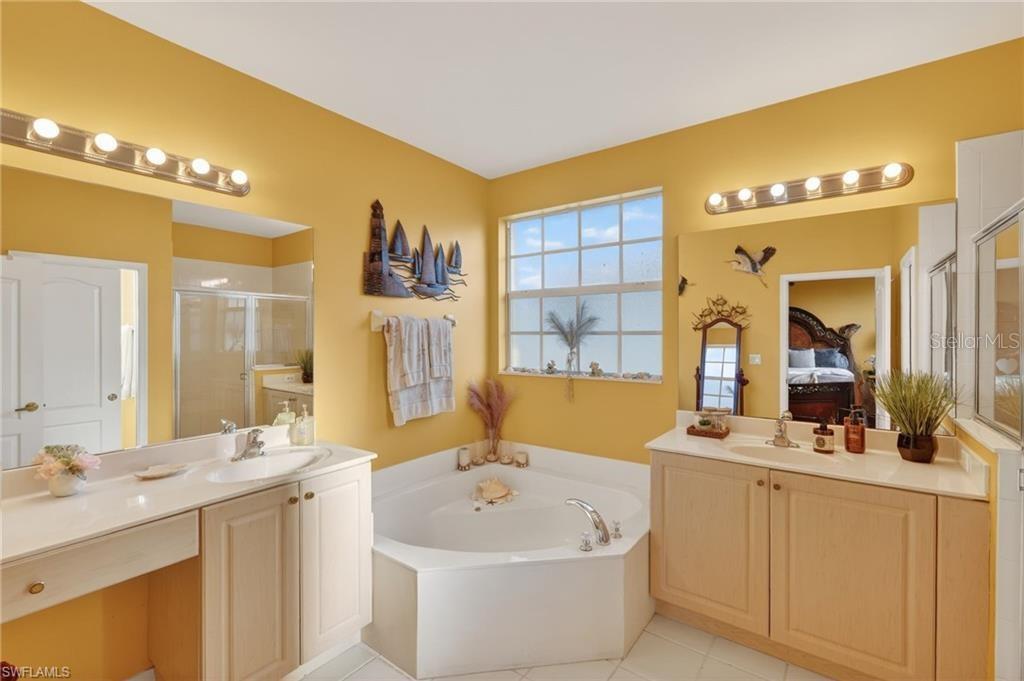 7005 ROMANA WAY, #1701, Naples, FL 34119