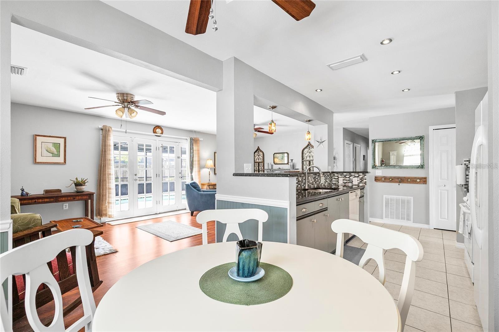 1108 65TH AVENUE W, Bradenton, FL 34207