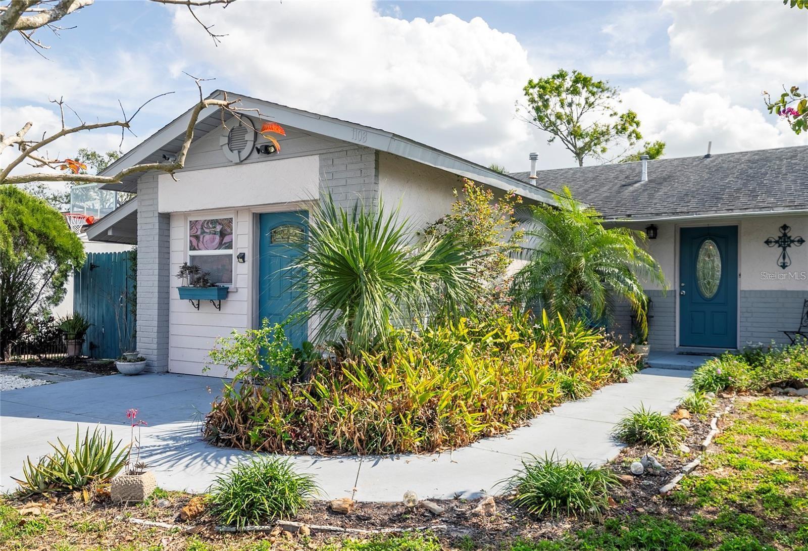 1108 65TH AVENUE W, Bradenton, FL 34207