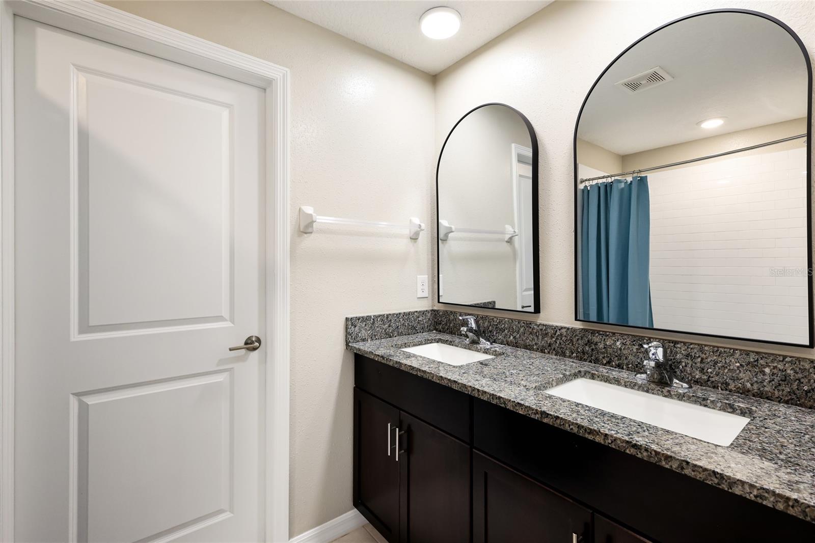 3160 OYSTER COVE STREET, Wimauma, FL 33598