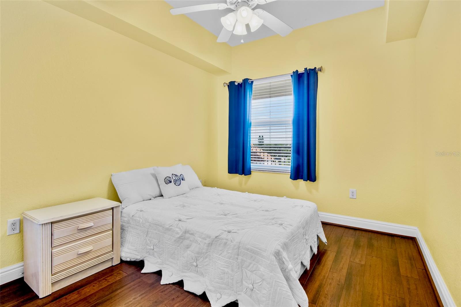 One of the two guest rooms.