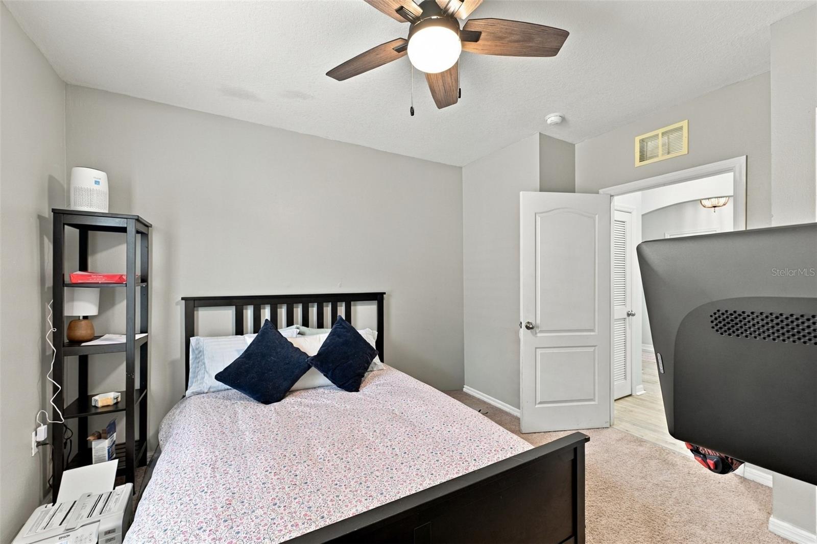 Guest bedroom