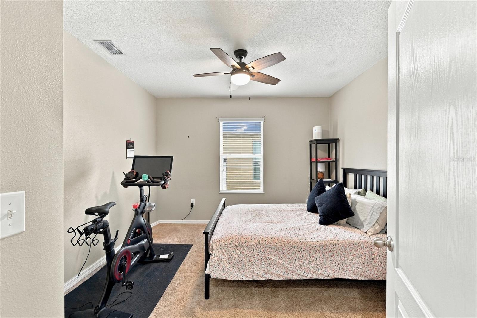 Guest bedroom