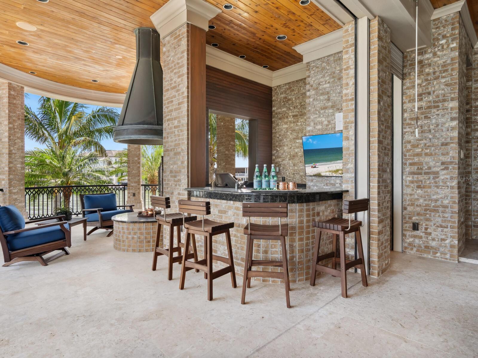 1423 HILLVIEW DRIVE, Sarasota, FL 34239