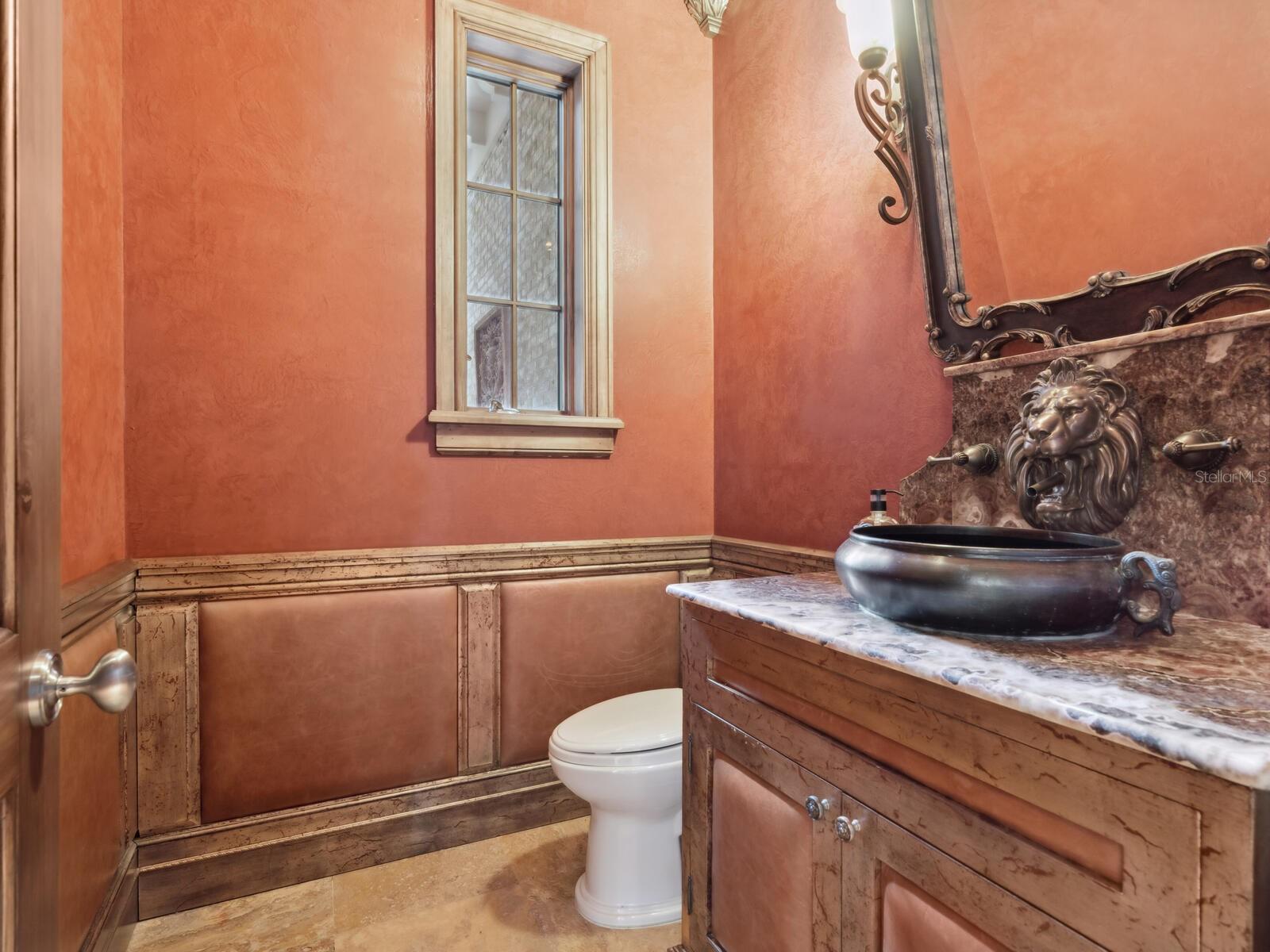 1423 HILLVIEW DRIVE, Sarasota, FL 34239
