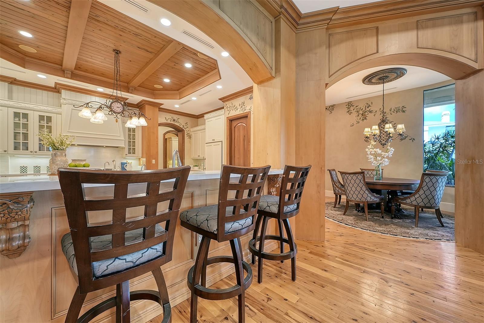 1423 HILLVIEW DRIVE, Sarasota, FL 34239