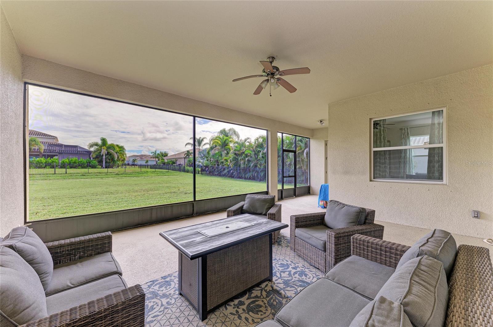519 165TH STREET E, Bradenton, FL 34212