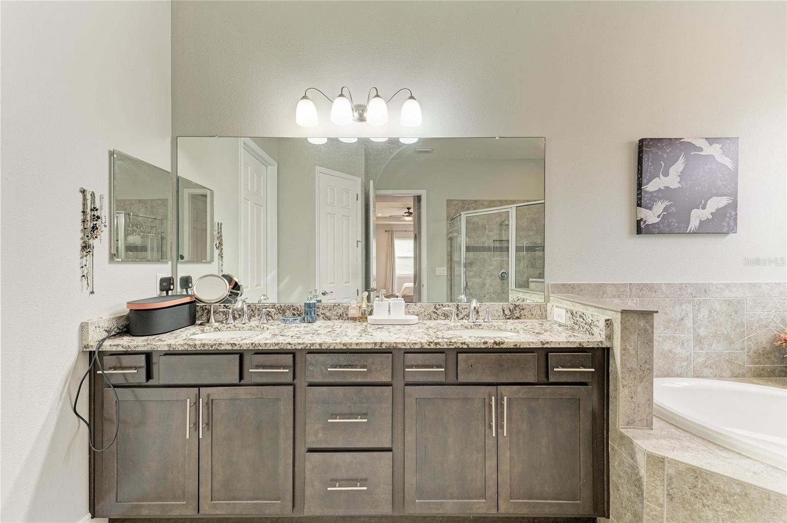 519 165TH STREET E, Bradenton, FL 34212