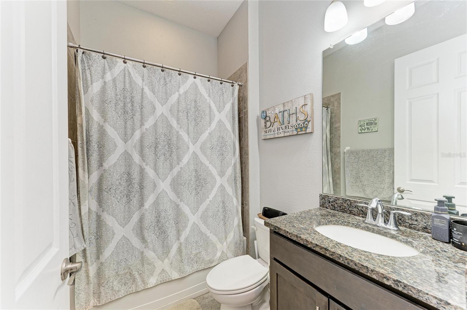 519 165TH STREET E, Bradenton, FL 34212