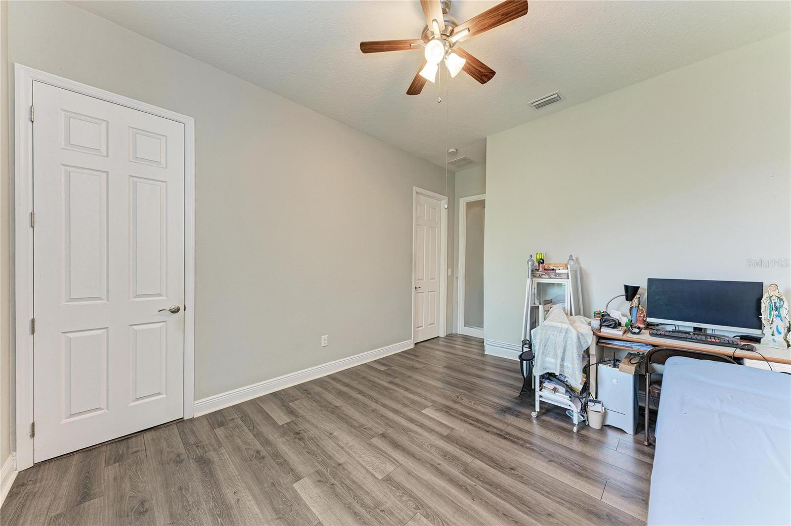 519 165TH STREET E, Bradenton, FL 34212