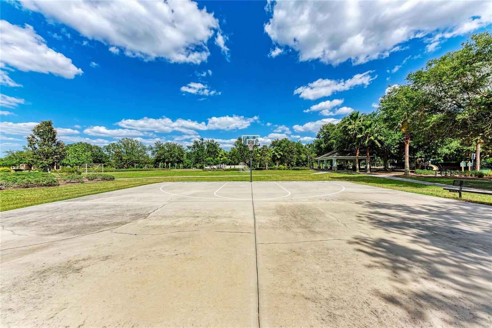 519 165TH STREET E, Bradenton, FL 34212