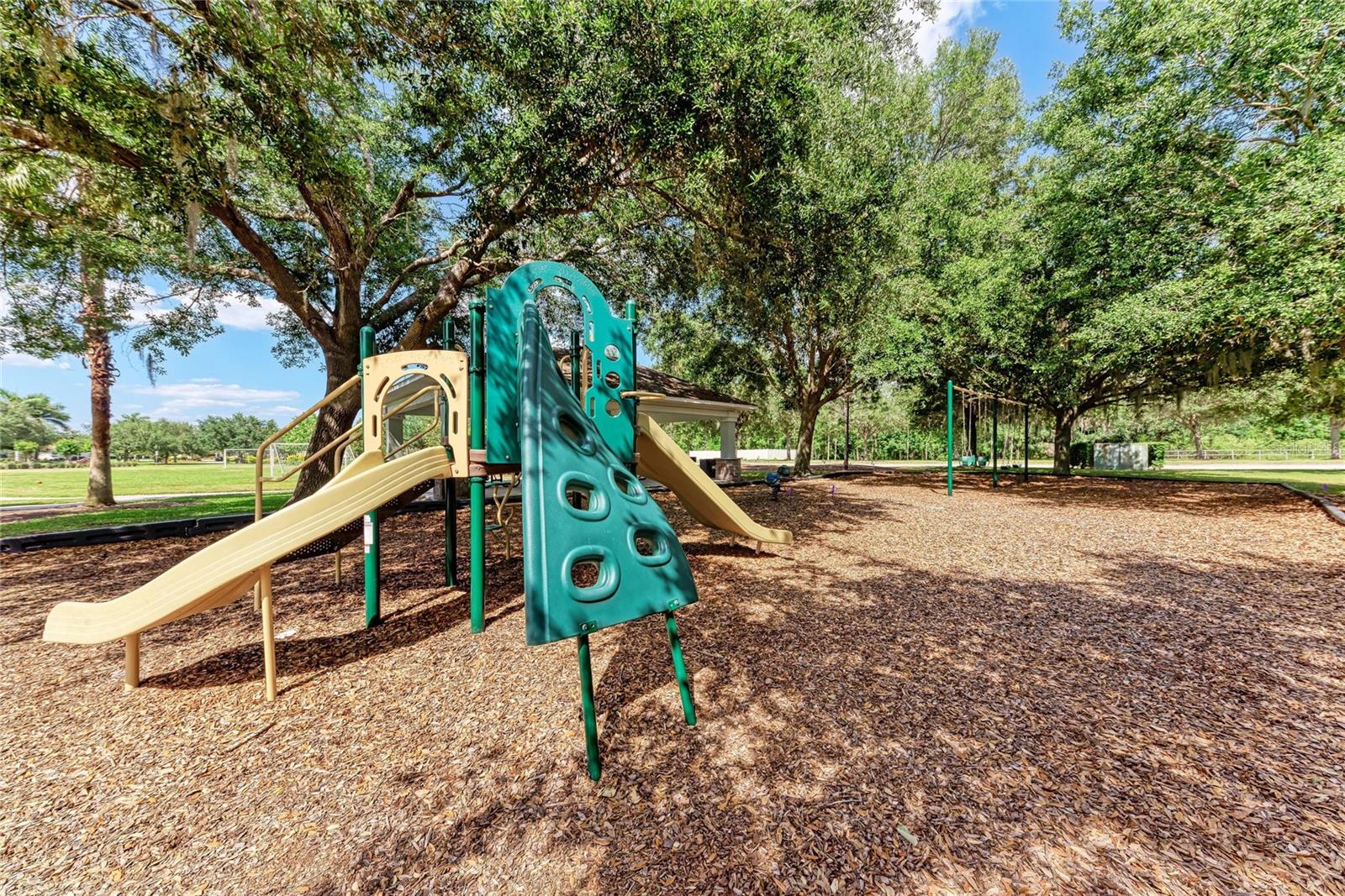 519 165TH STREET E, Bradenton, FL 34212