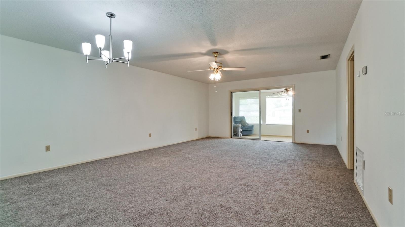 7110 11TH AVENUE W, Bradenton, FL 34209