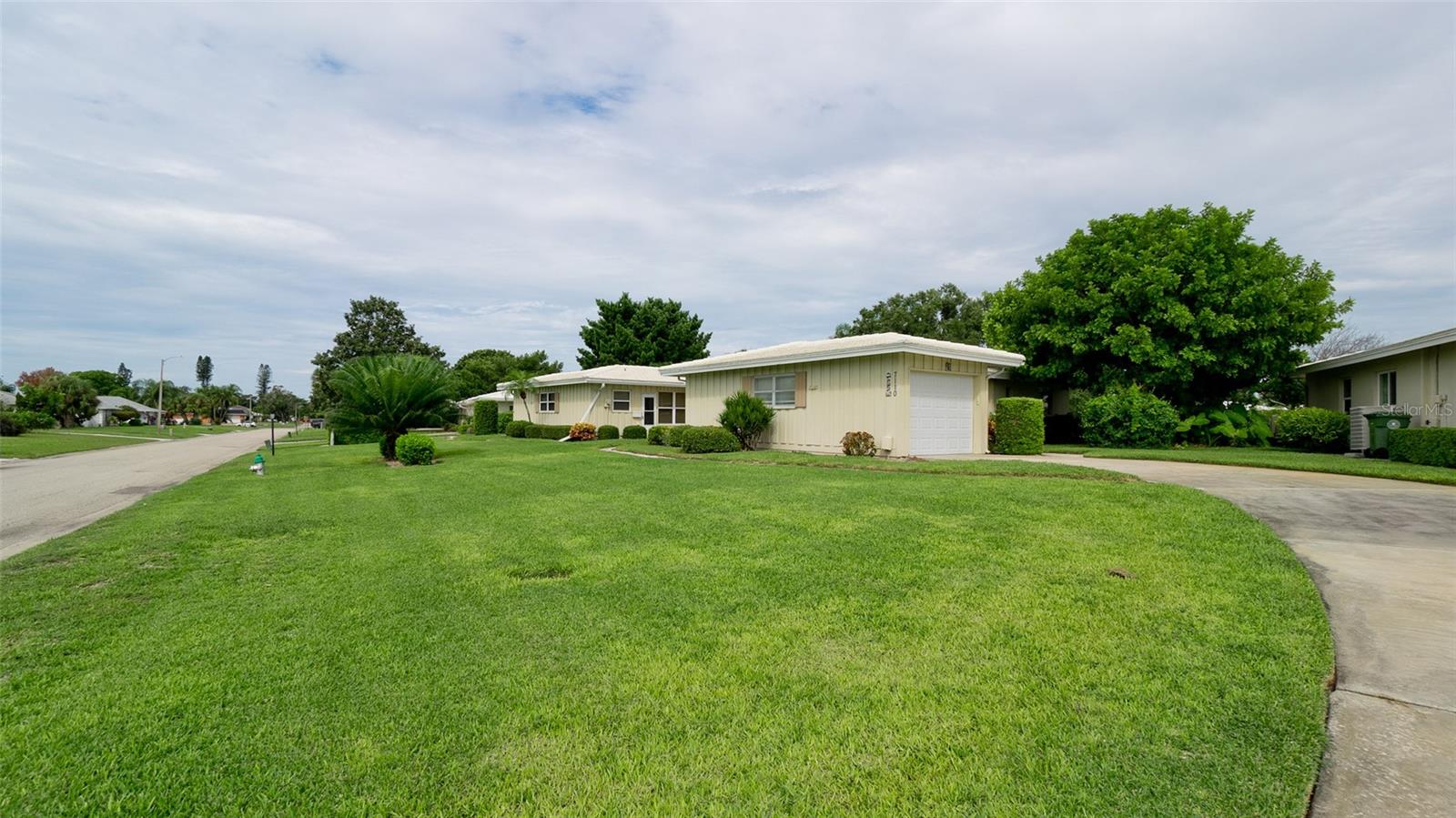 7110 11TH AVENUE W, Bradenton, FL 34209