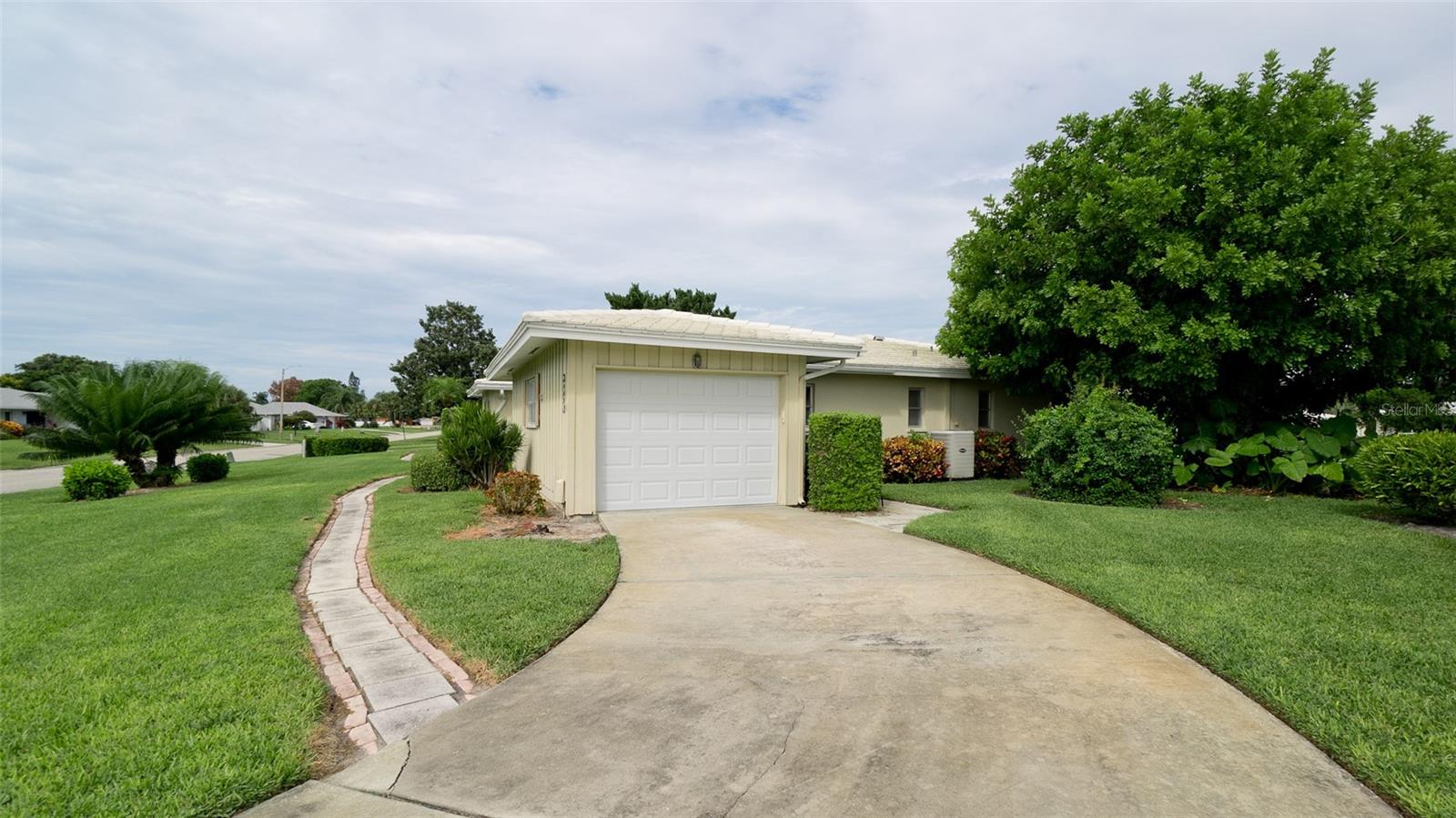 7110 11TH AVENUE W, Bradenton, FL 34209
