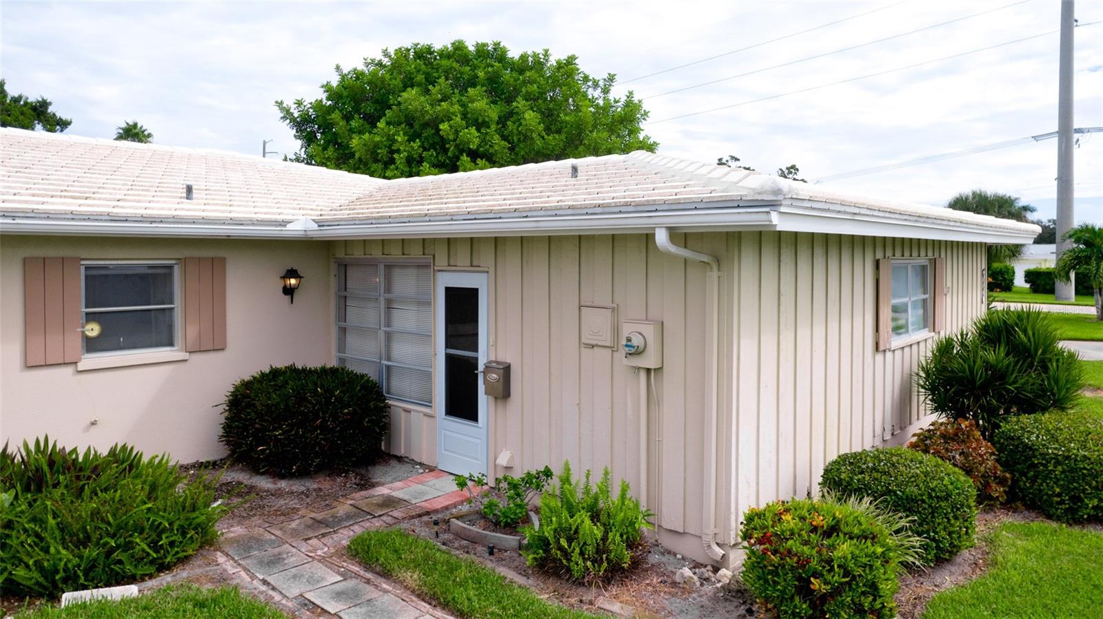 7110 11TH AVENUE W, Bradenton, FL 34209