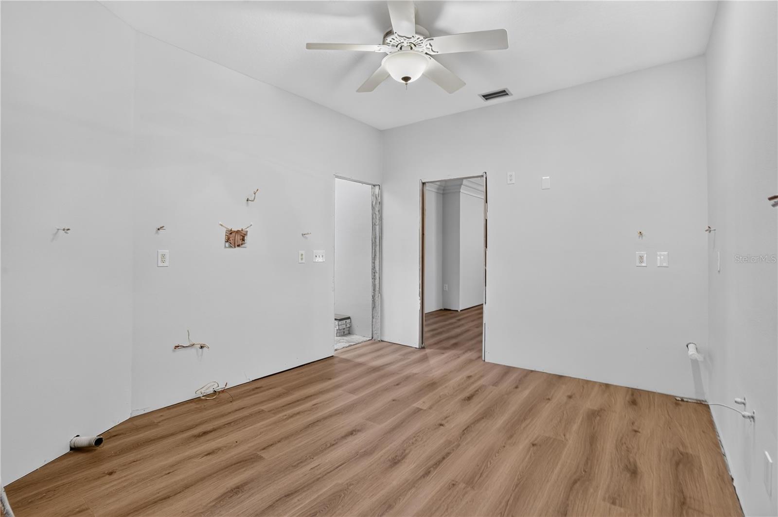 2305 RIVERVIEW BOULEVARD, Bradenton, FL 34205