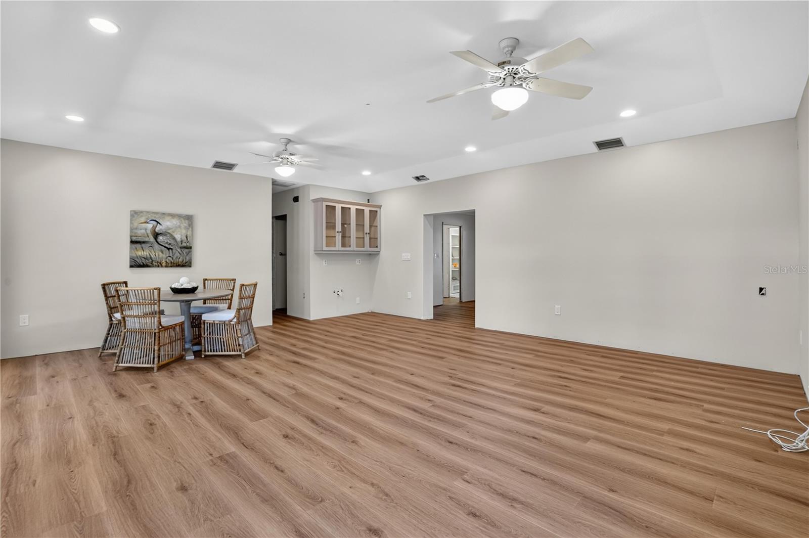 2305 RIVERVIEW BOULEVARD, Bradenton, FL 34205