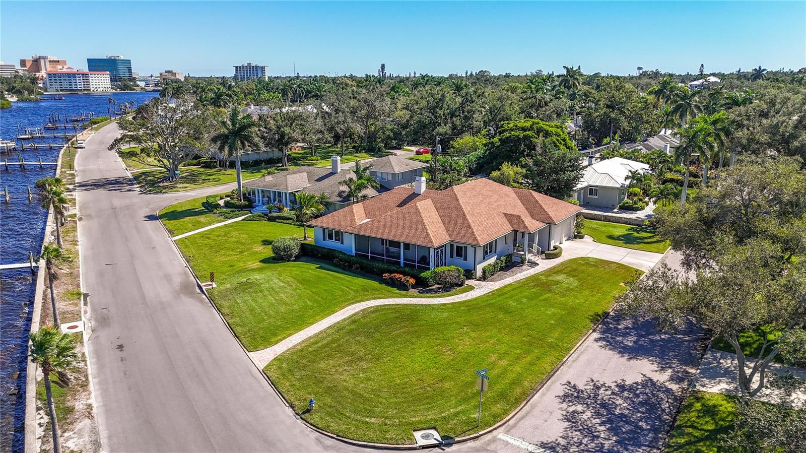 2305 RIVERVIEW BOULEVARD, Bradenton, FL 34205