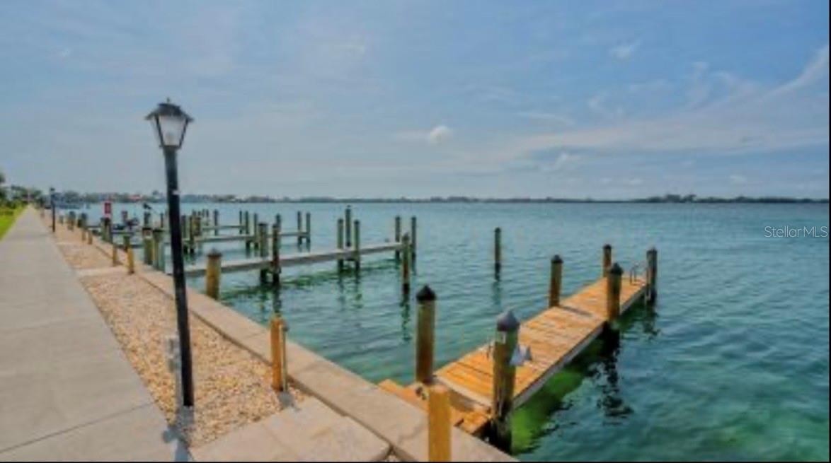 775 JOHN RINGLING BOULEVARD, #24, Sarasota, FL 34236