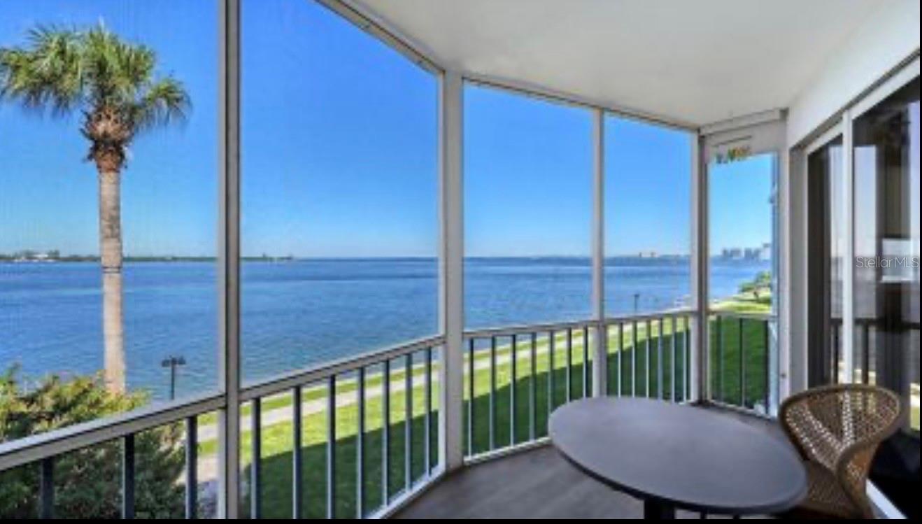775 JOHN RINGLING BOULEVARD, #24, Sarasota, FL 34236