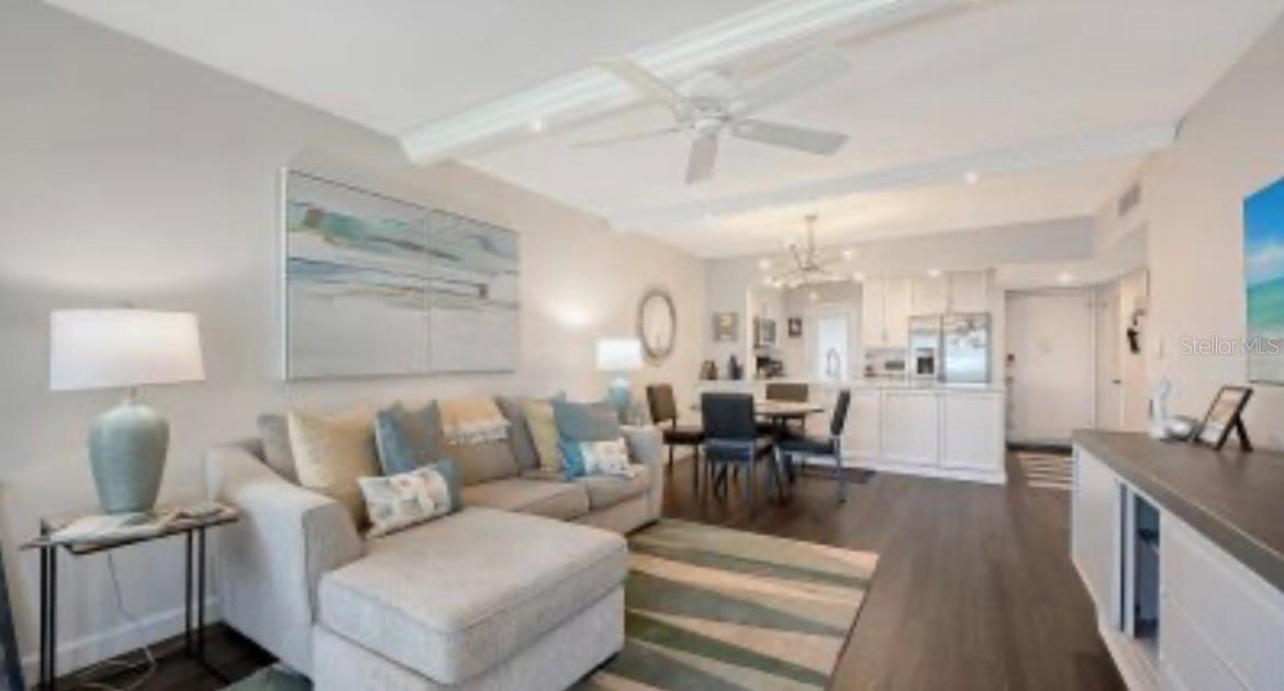 775 JOHN RINGLING BOULEVARD, #24, Sarasota, FL 34236