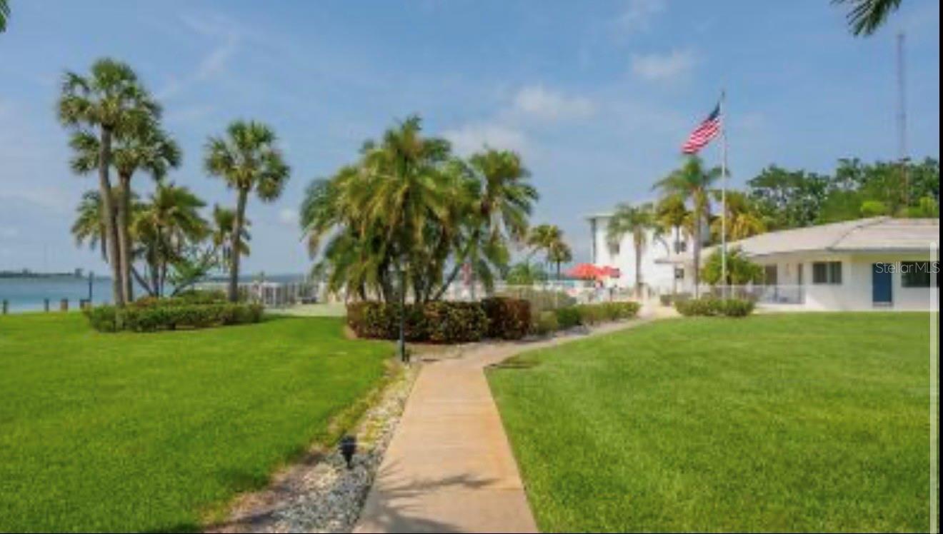 775 JOHN RINGLING BOULEVARD, #24, Sarasota, FL 34236