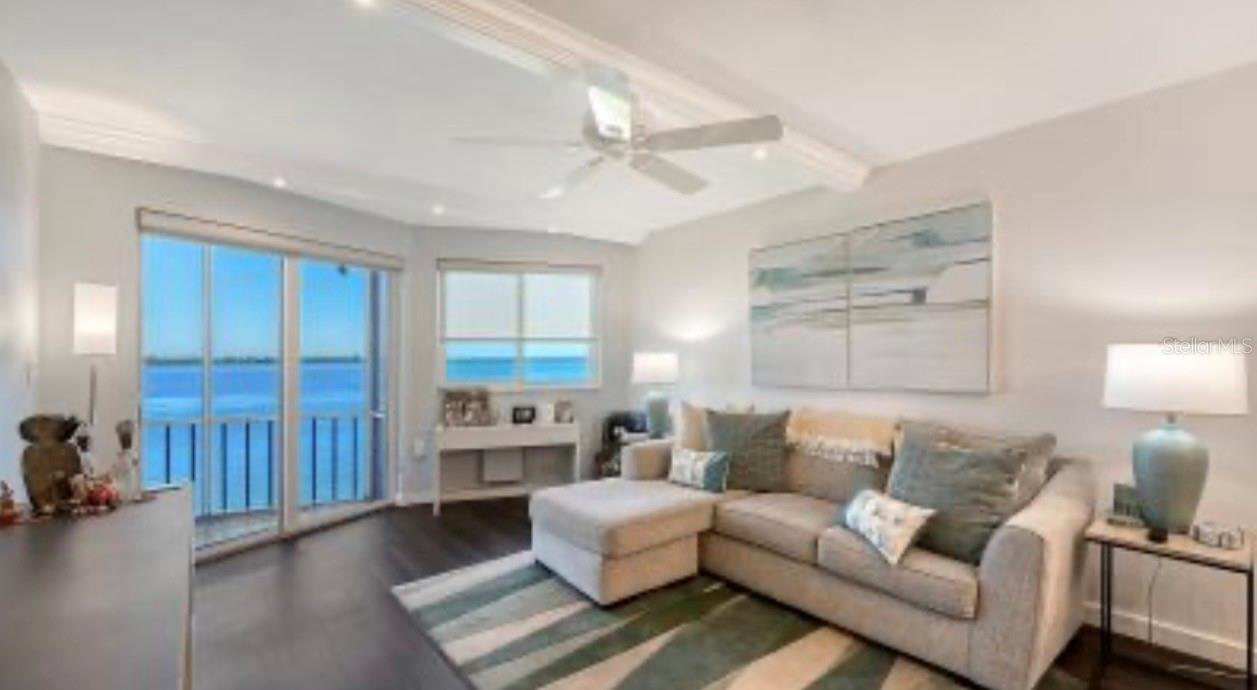 775 JOHN RINGLING BOULEVARD, #24, Sarasota, FL 34236
