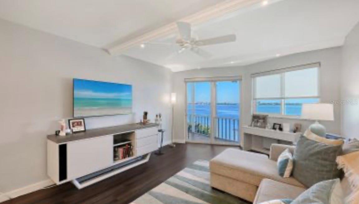 775 JOHN RINGLING BOULEVARD, #24, Sarasota, FL 34236