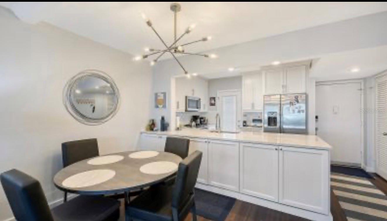775 JOHN RINGLING BOULEVARD, #24, Sarasota, FL 34236