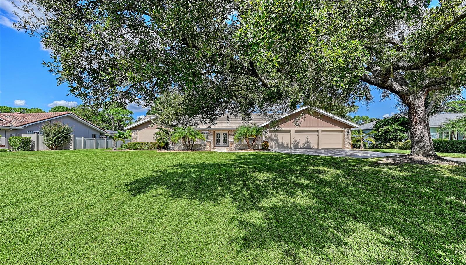 7913 BROADMOOR PINES BOULEVARD, Sarasota, FL 34243