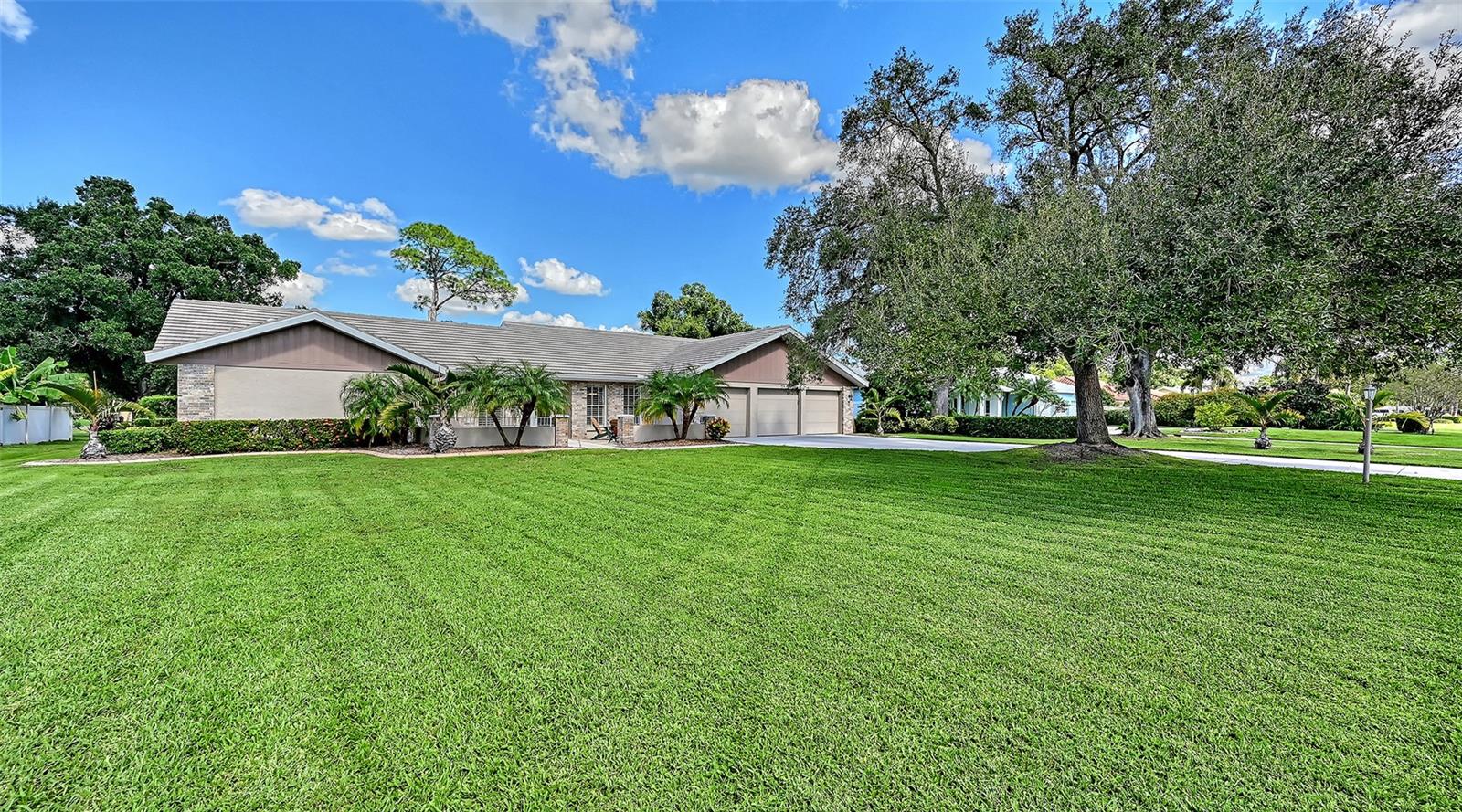 7913 BROADMOOR PINES BOULEVARD, Sarasota, FL 34243