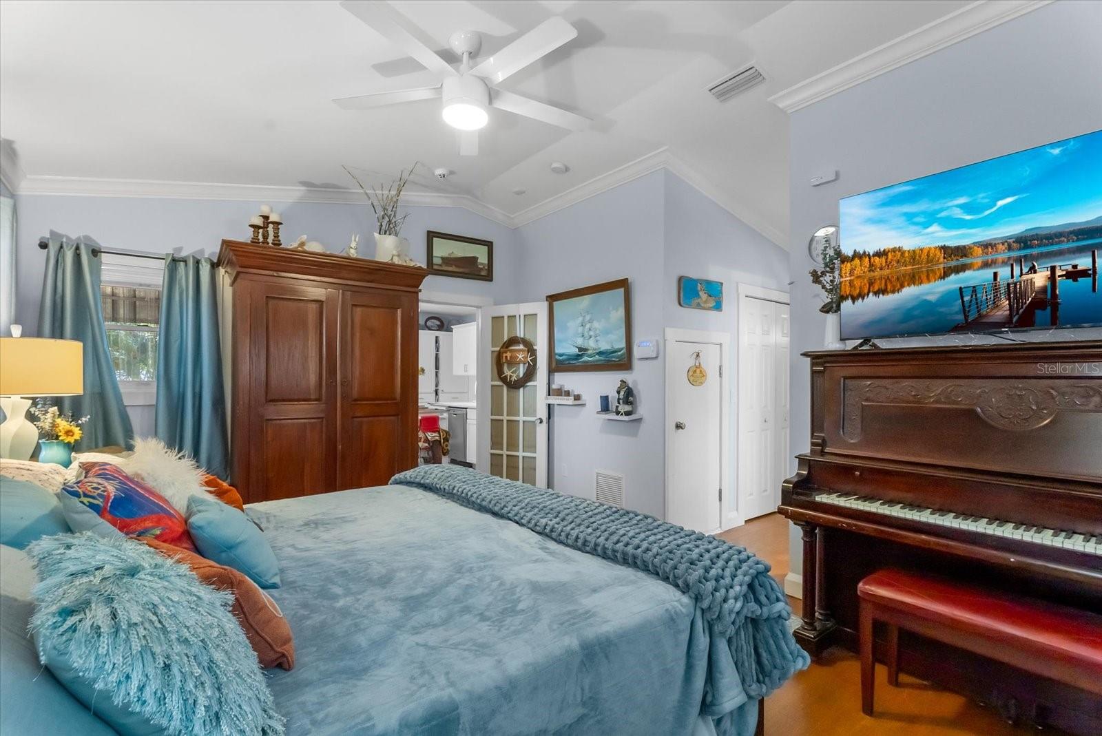 1777 ALTA VISTA STREET, Sarasota, FL 34236