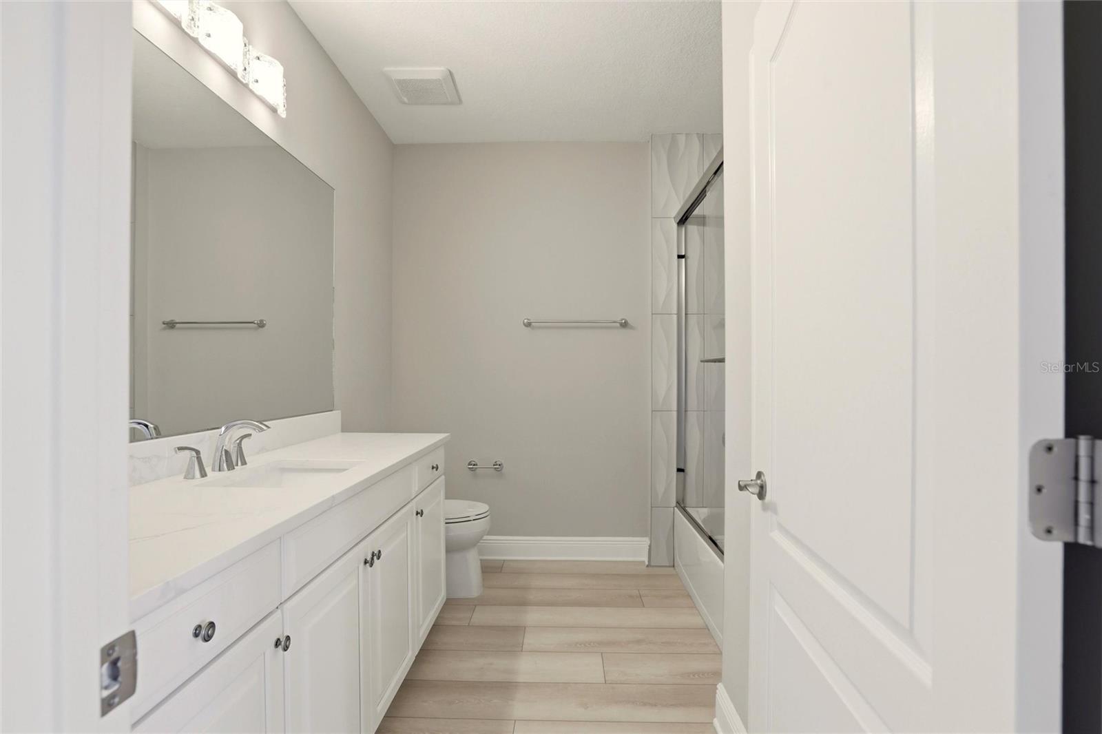 8142 MIRAMAR WAY, Lakewood Ranch, FL 34202