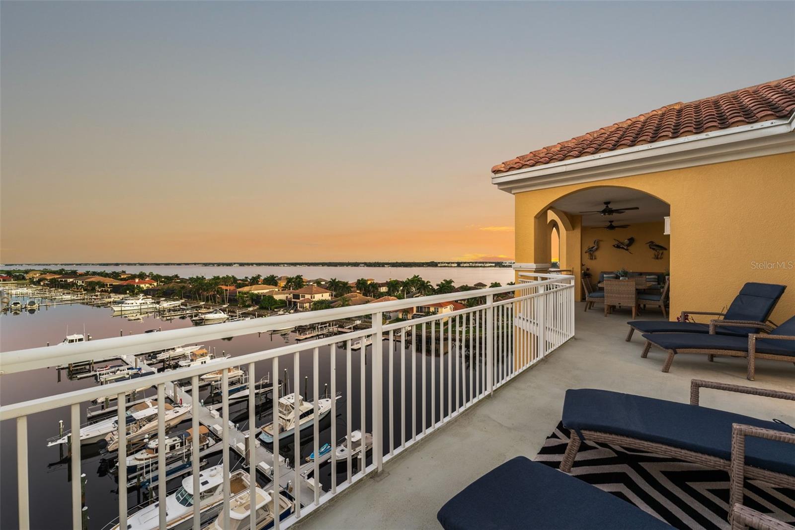 610 RIVIERA DUNES WAY, #602, Palmetto, FL 34221