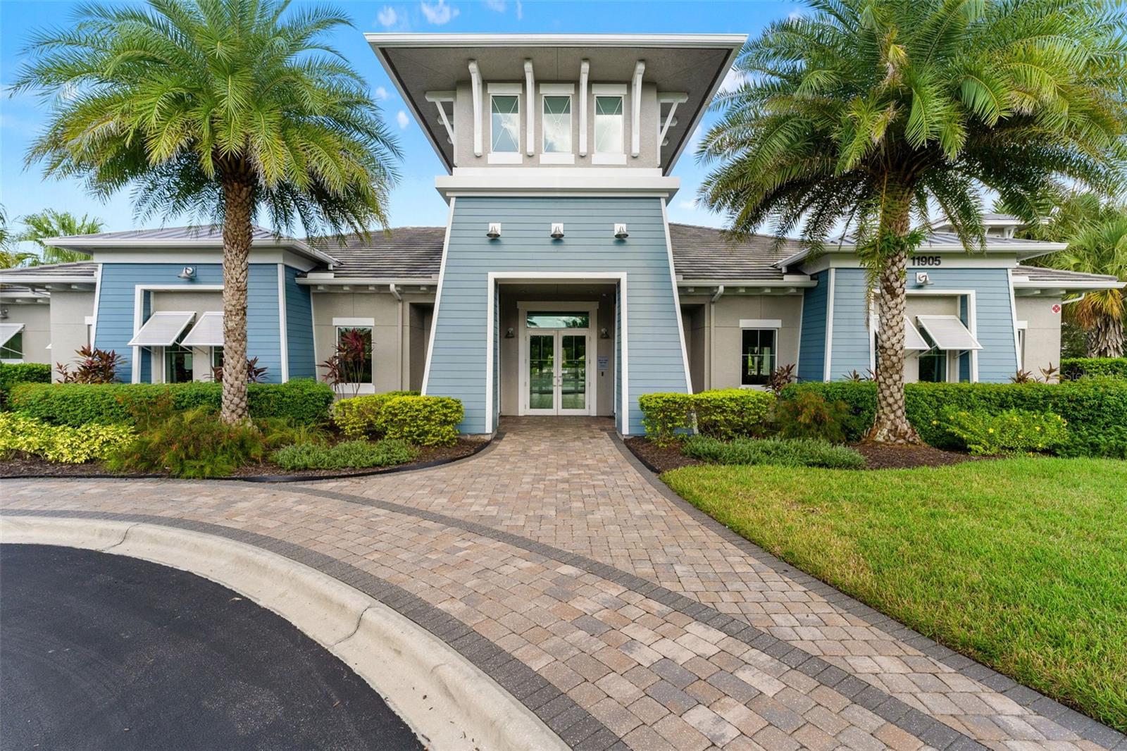 12111 BLUE HILL TRAIL, Bradenton, FL 34211